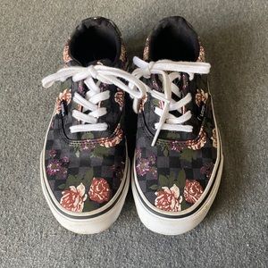 Junior girls floral checker Vans size 2